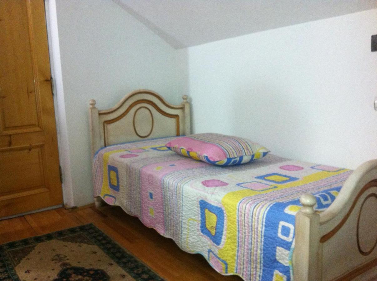 Leaganul Bucovinei Guest House Suceava Exterior foto